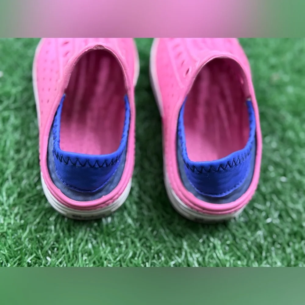 Skechers Kids Pink and White‎ Sneakers Casual Slip-On Size 9